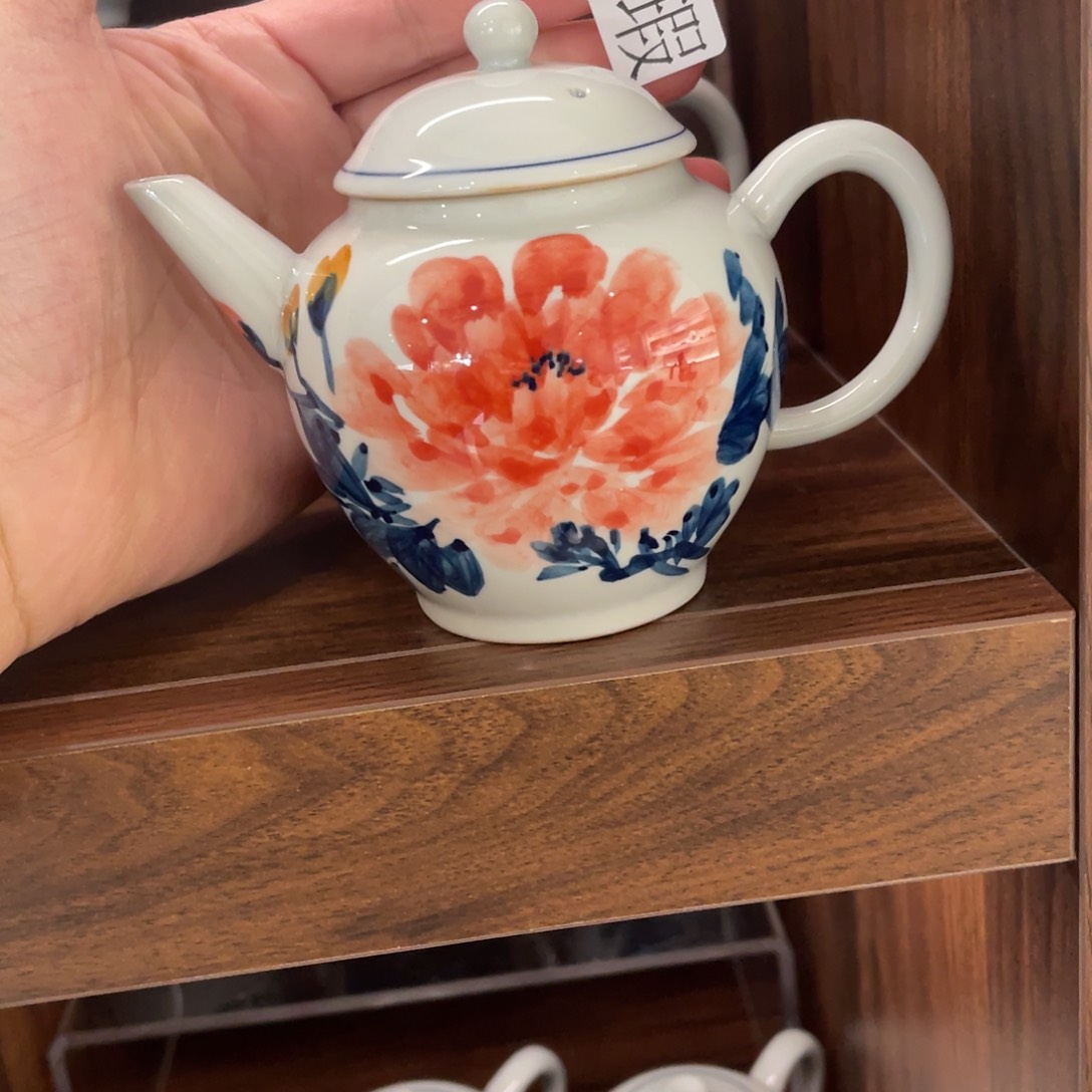 釉下手绘茶具微瑕