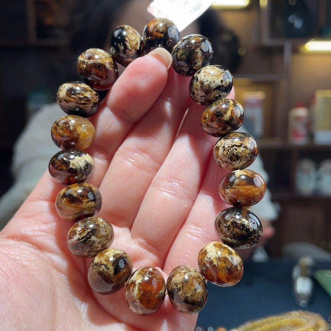 琥珀颈饰未镶嵌14m花