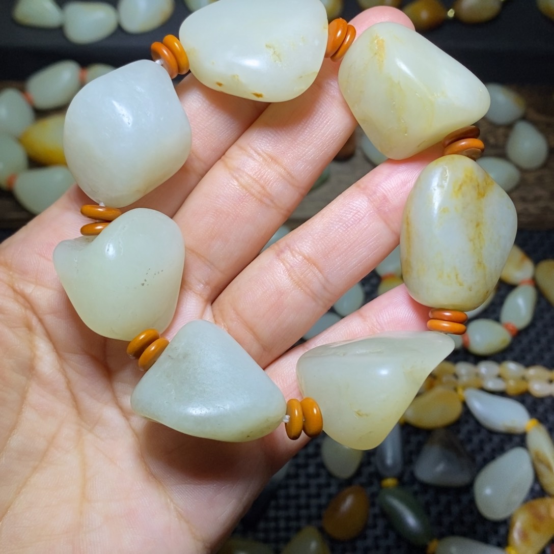 和田玉手链未镶嵌