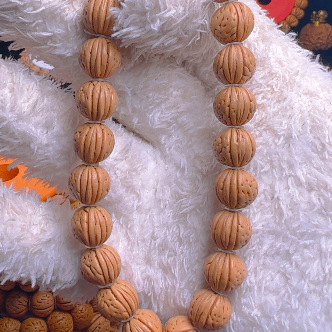 桃核手串1.2脐中脐小黄桃