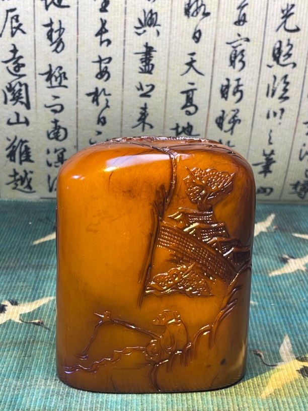 寿山石田黄随形摆件