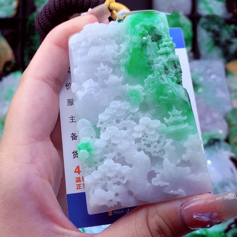 【闪购商品】翡翠颈饰未镶嵌挂件