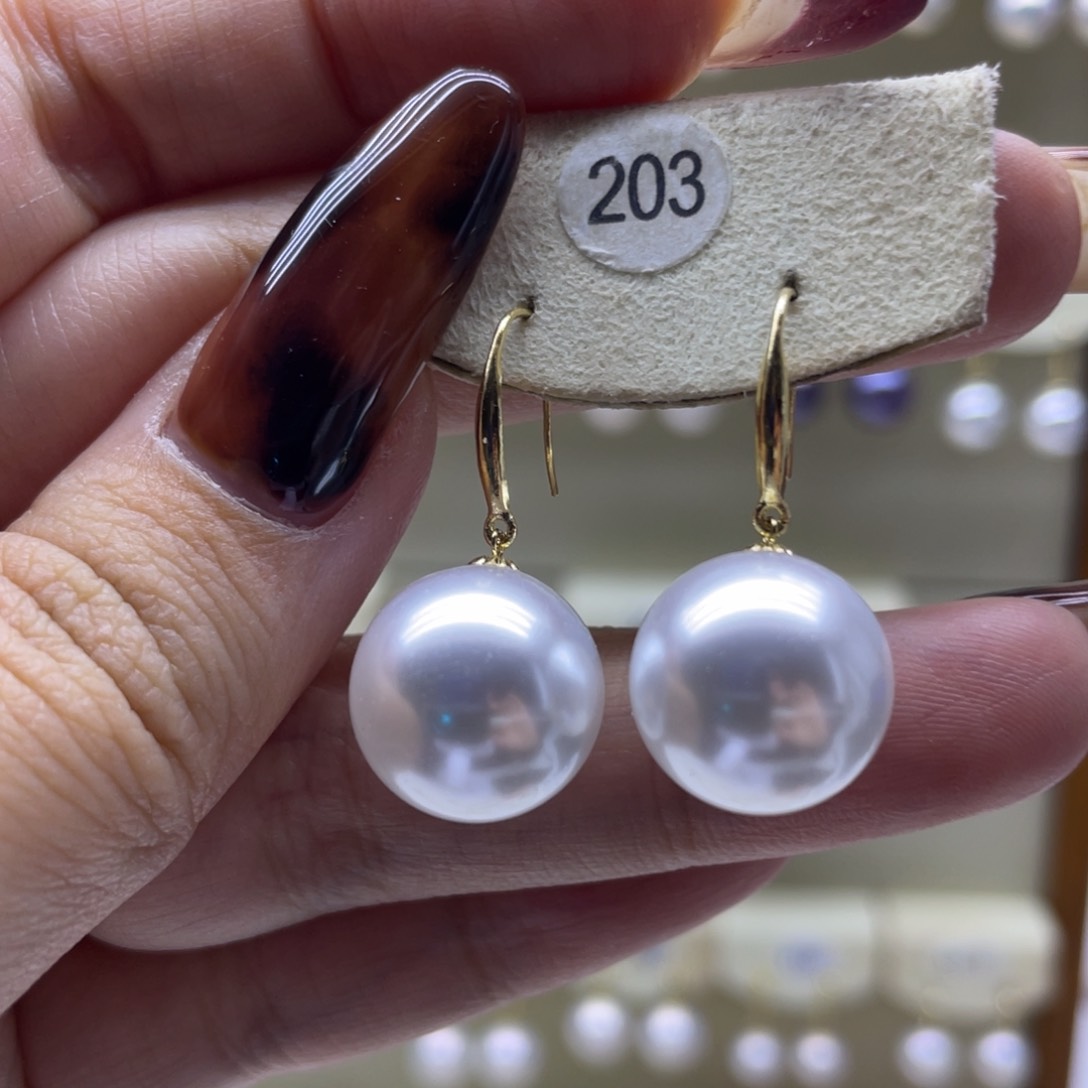 淡水珍珠耳饰18K金镶嵌