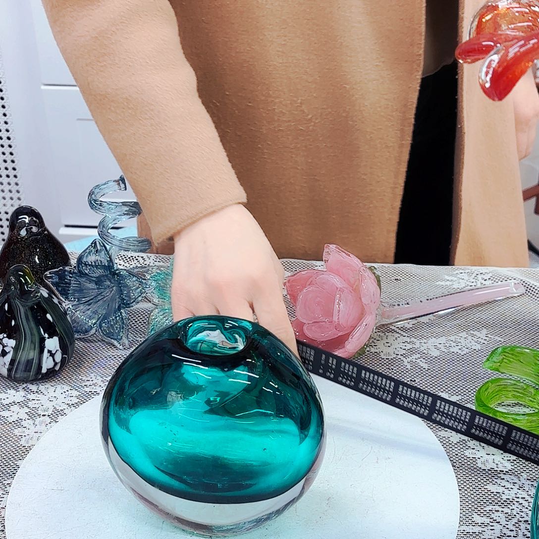 开播福利不退不换琉璃花瓶花器艺术品