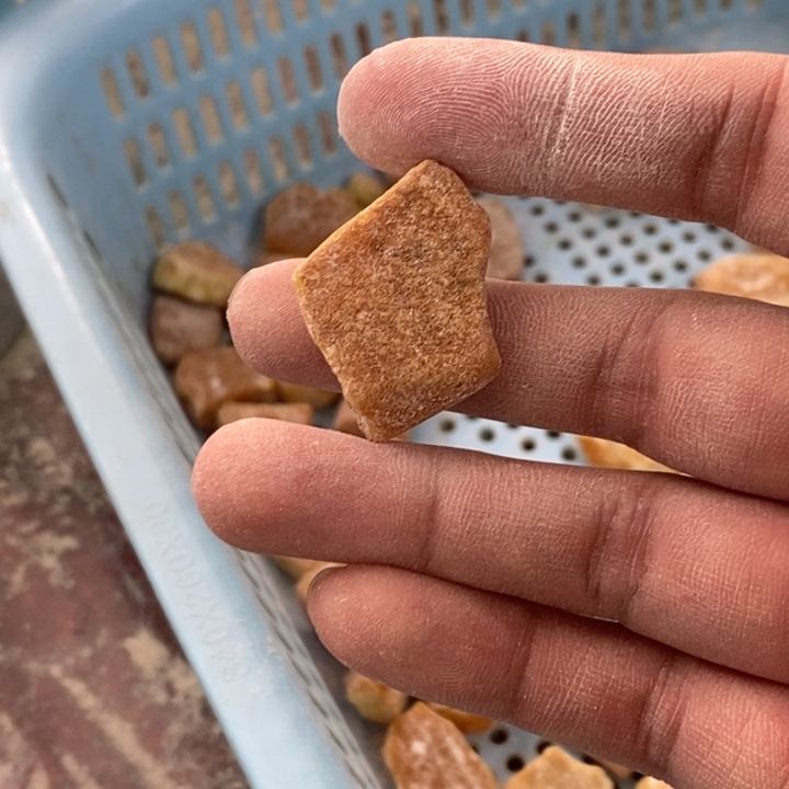 蜜蜡裸石未镶嵌吊坠