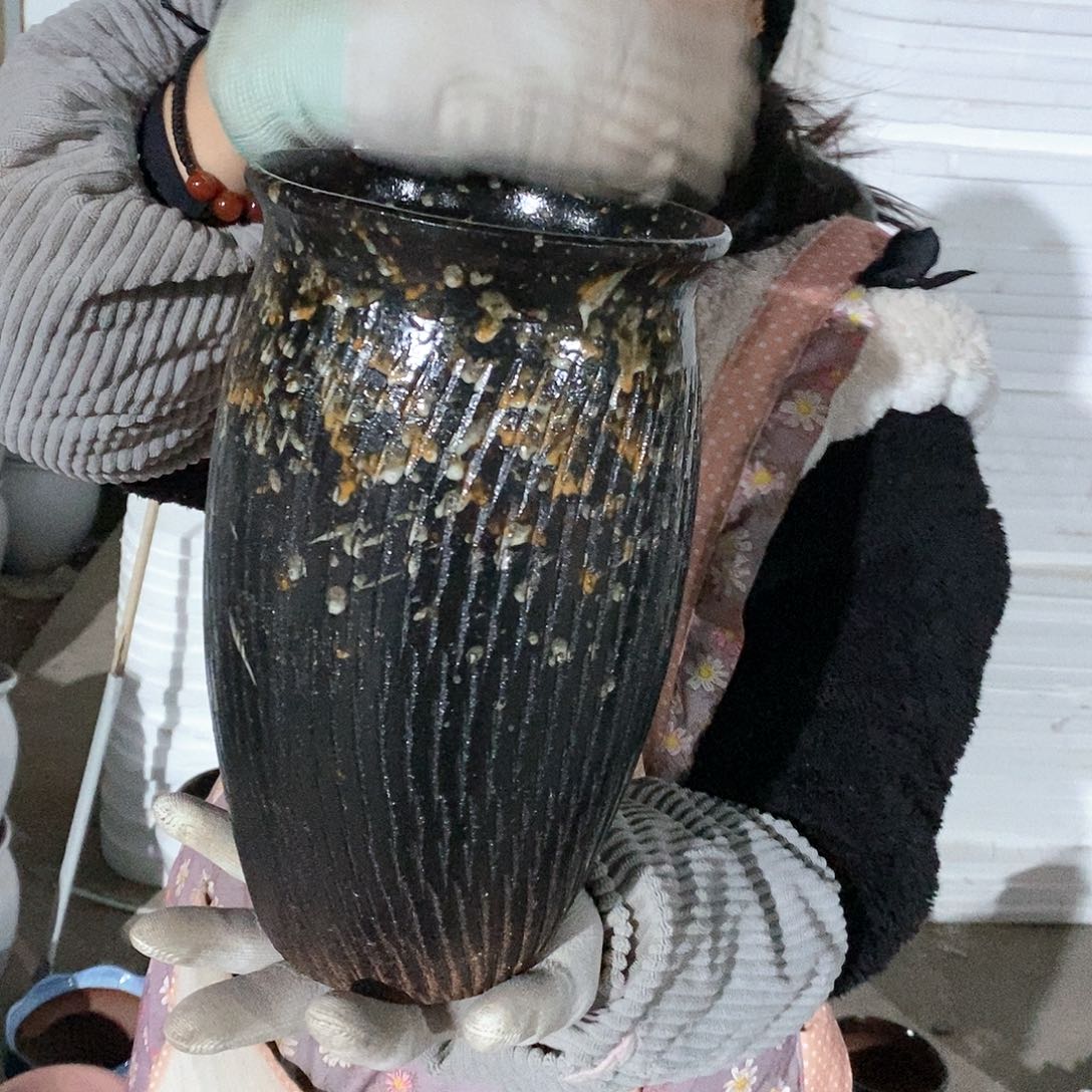 紫砂花盆瑕疵口15高25