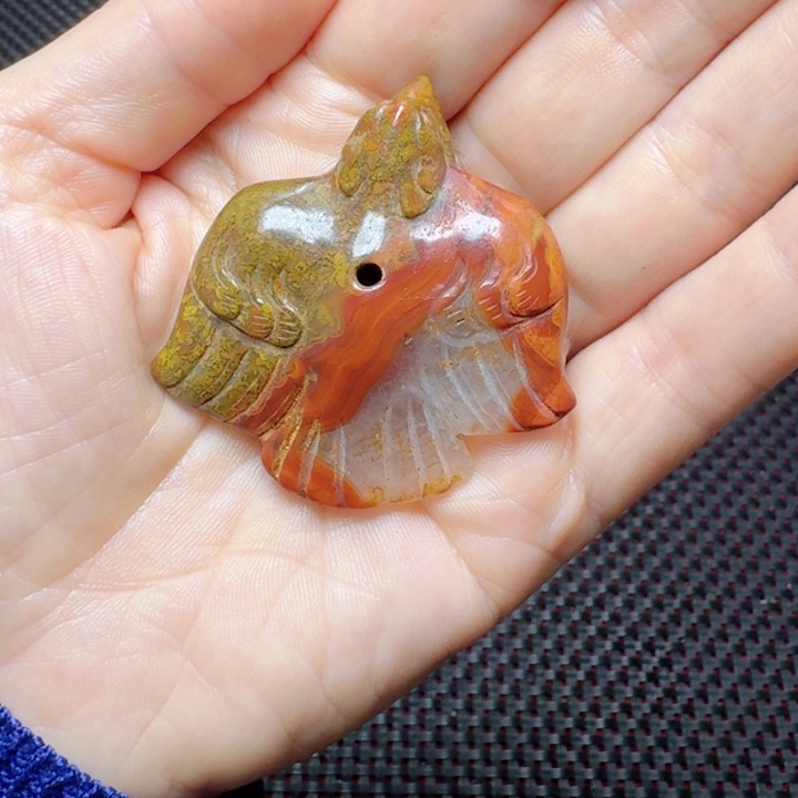 玛瑙/玉髓颈饰未镶嵌