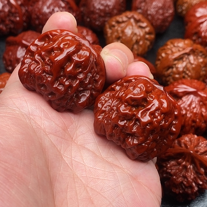 桃核把件蛤蟆头核桃