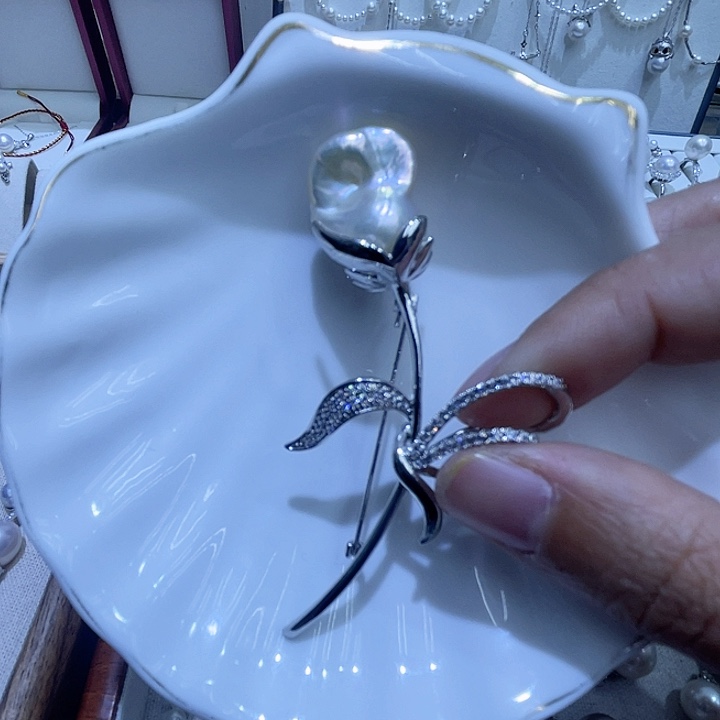 淡水珍珠胸饰未镶嵌