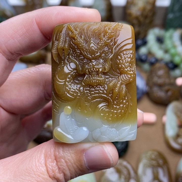 和田玉颈饰未镶嵌c****o