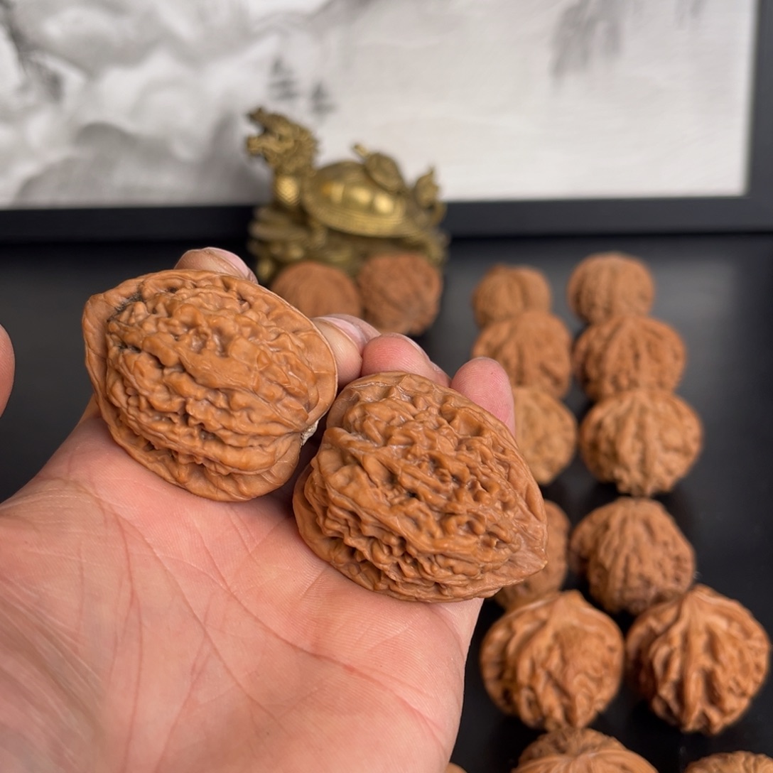 ****文玩核桃吊坠蚂蚁王