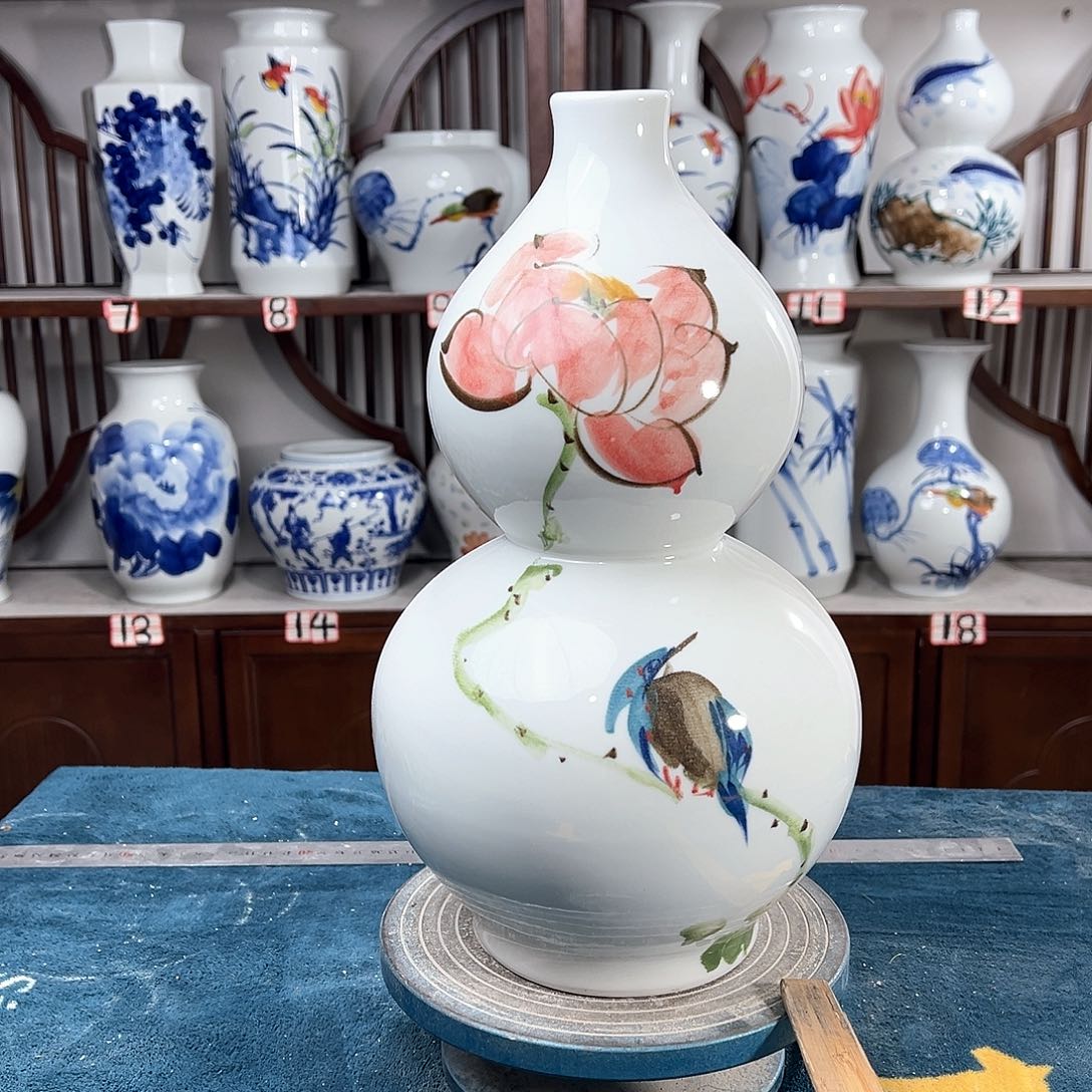 摆件景德镇陶瓷葫荷鸟