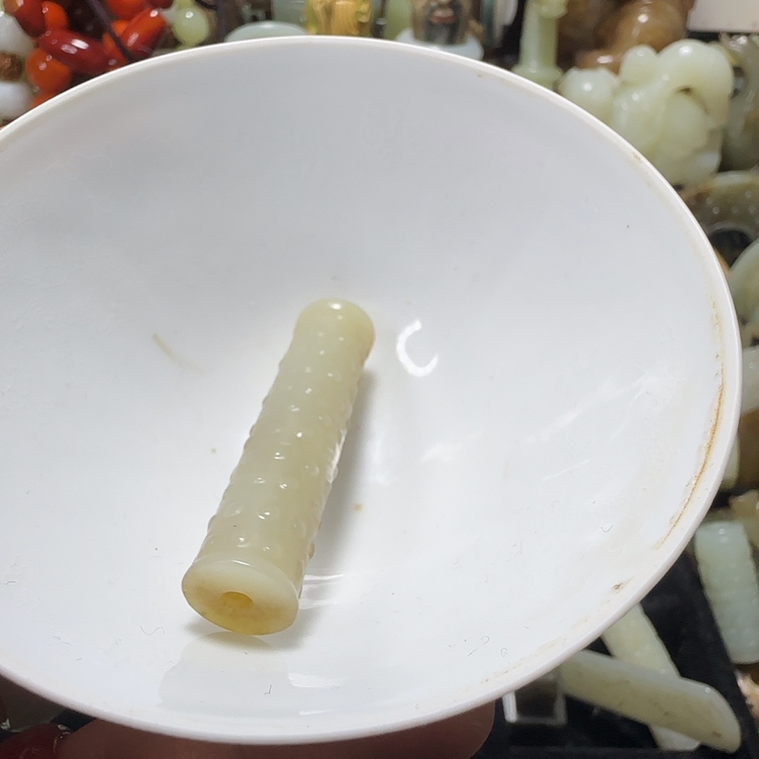 想***想和田玉（糖玉）未镶嵌颈饰