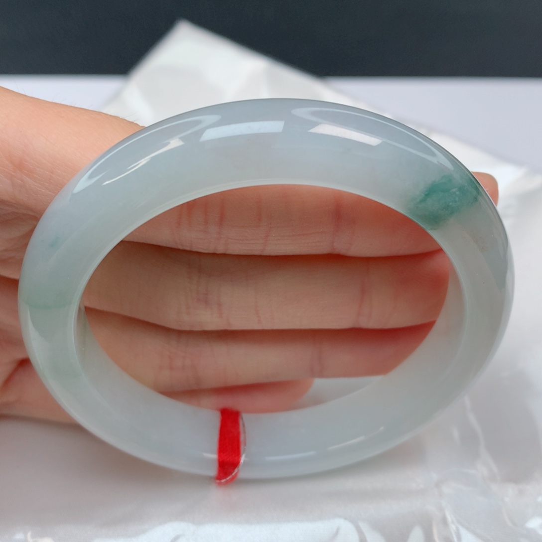 翡翠手镯未镶嵌55正圈