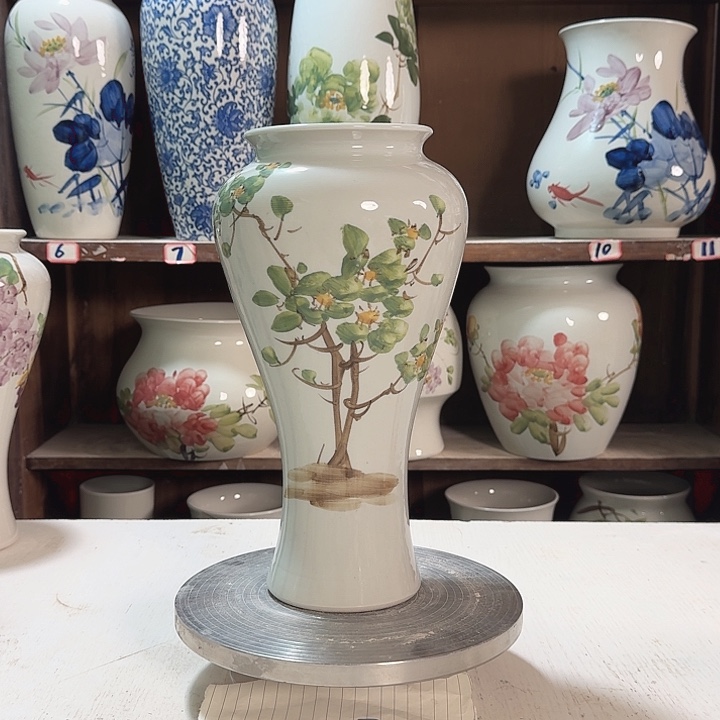 瓶梅瓶绿绿绿梅花新款新款陶瓷