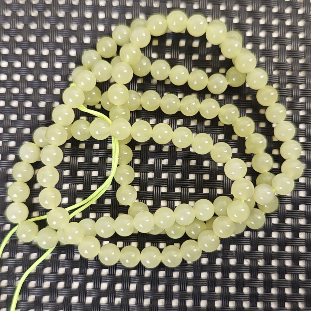 和田玉未镶嵌项链