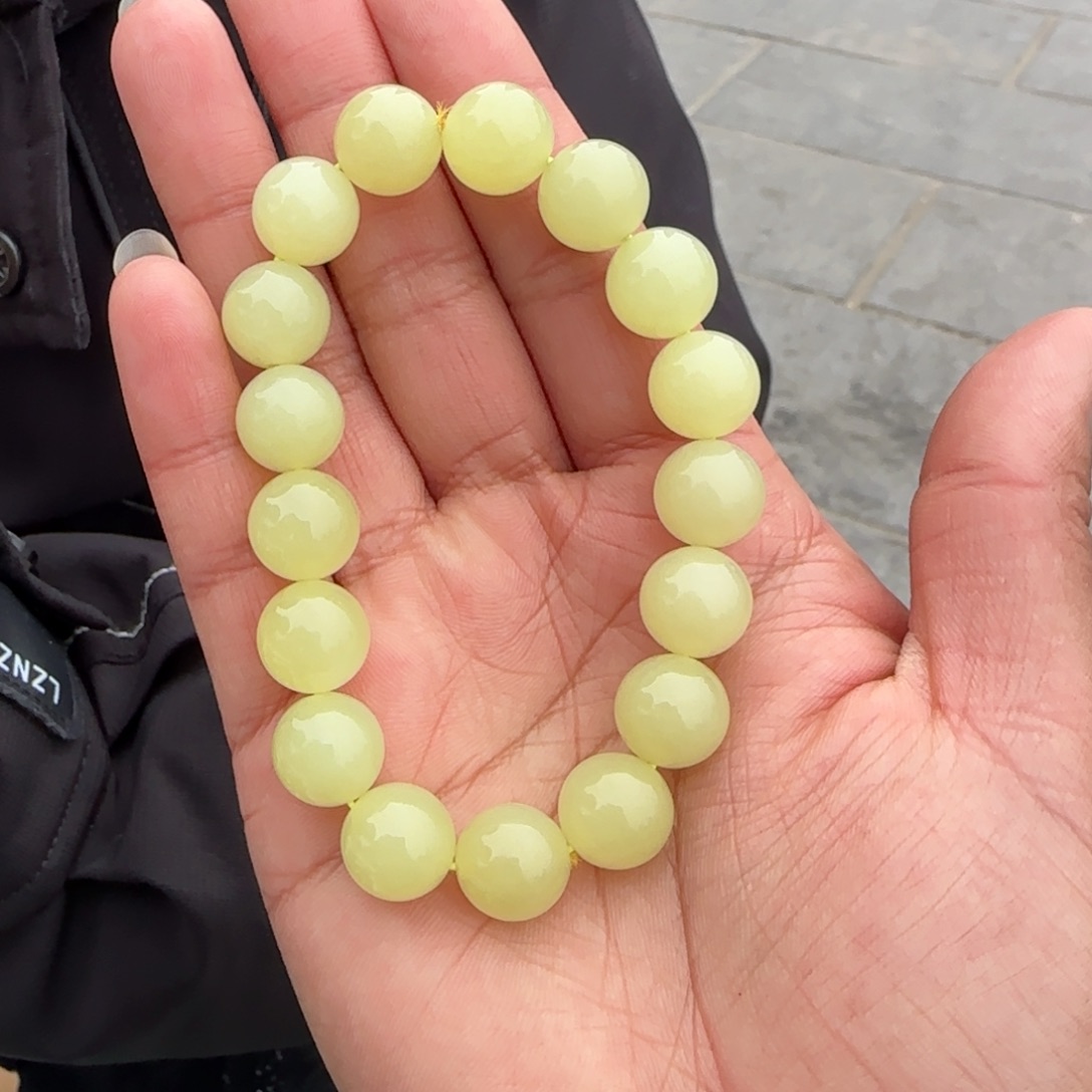 和田玉手串未镶嵌