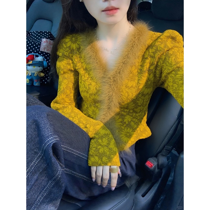 冬季法式独特超好看的v领衬衫加绒加厚内搭打底黄色蕾丝衫上衣女