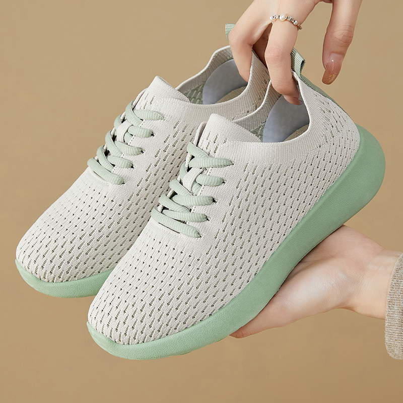 2025夏季爆款舒适百搭软底鞋老北京布鞋女透气防滑新款鞋女一脚蹬