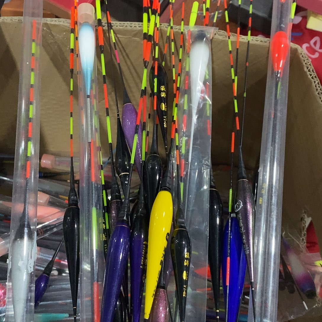 电子鱼漂随机发10根，