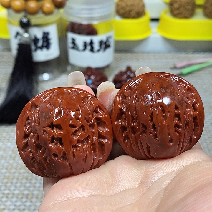 文玩核桃把件光头强