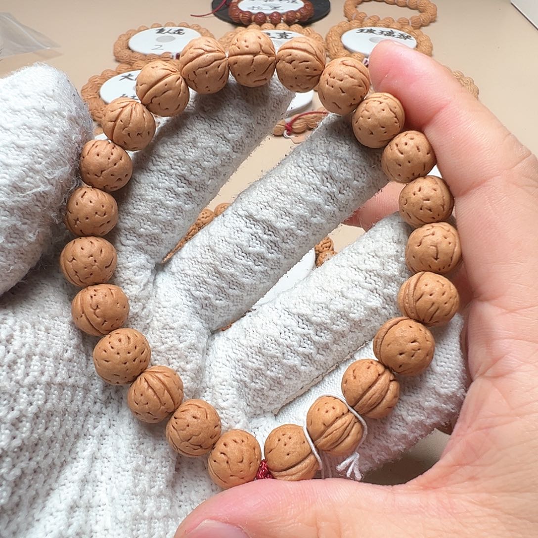 宽***度手串桃核1.2小金豆