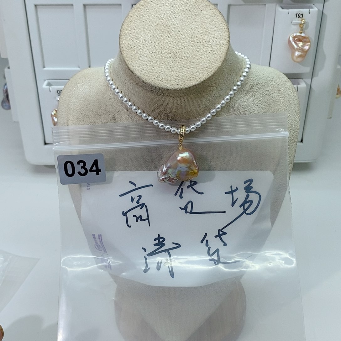 淡水珍珠颈饰合金