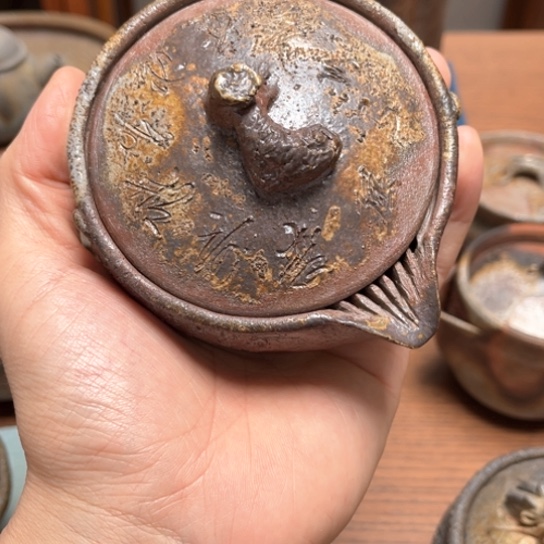 花有百日红壶有传三代