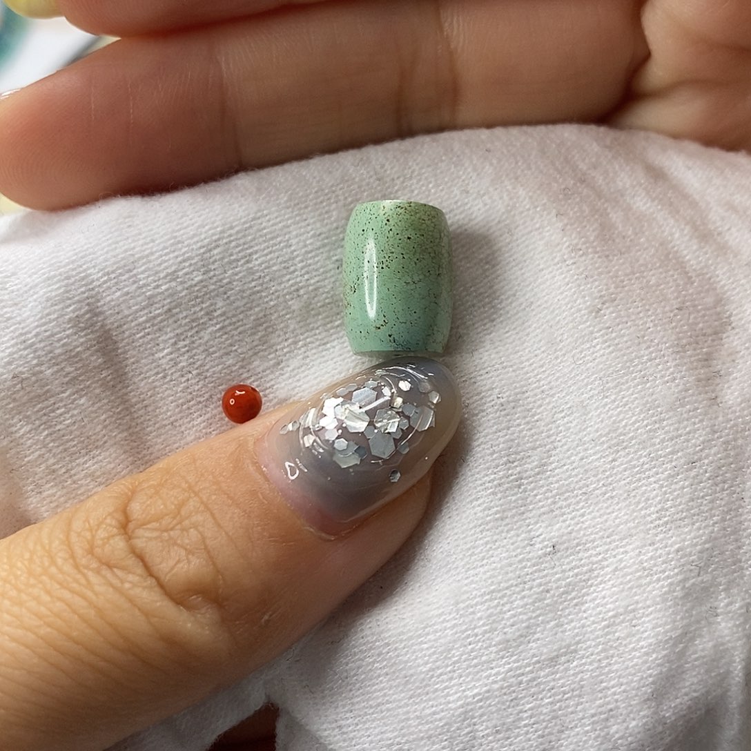 南红玛瑙未镶嵌珠宝奇石