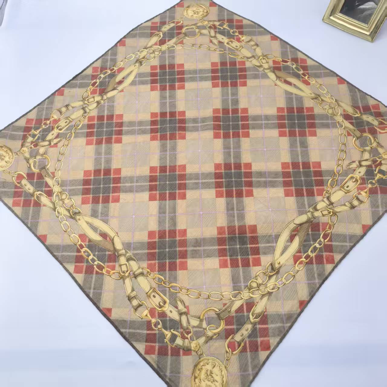 95新 BURBERRY/博柏利 海囤/巴宝莉/丝巾/yy13179