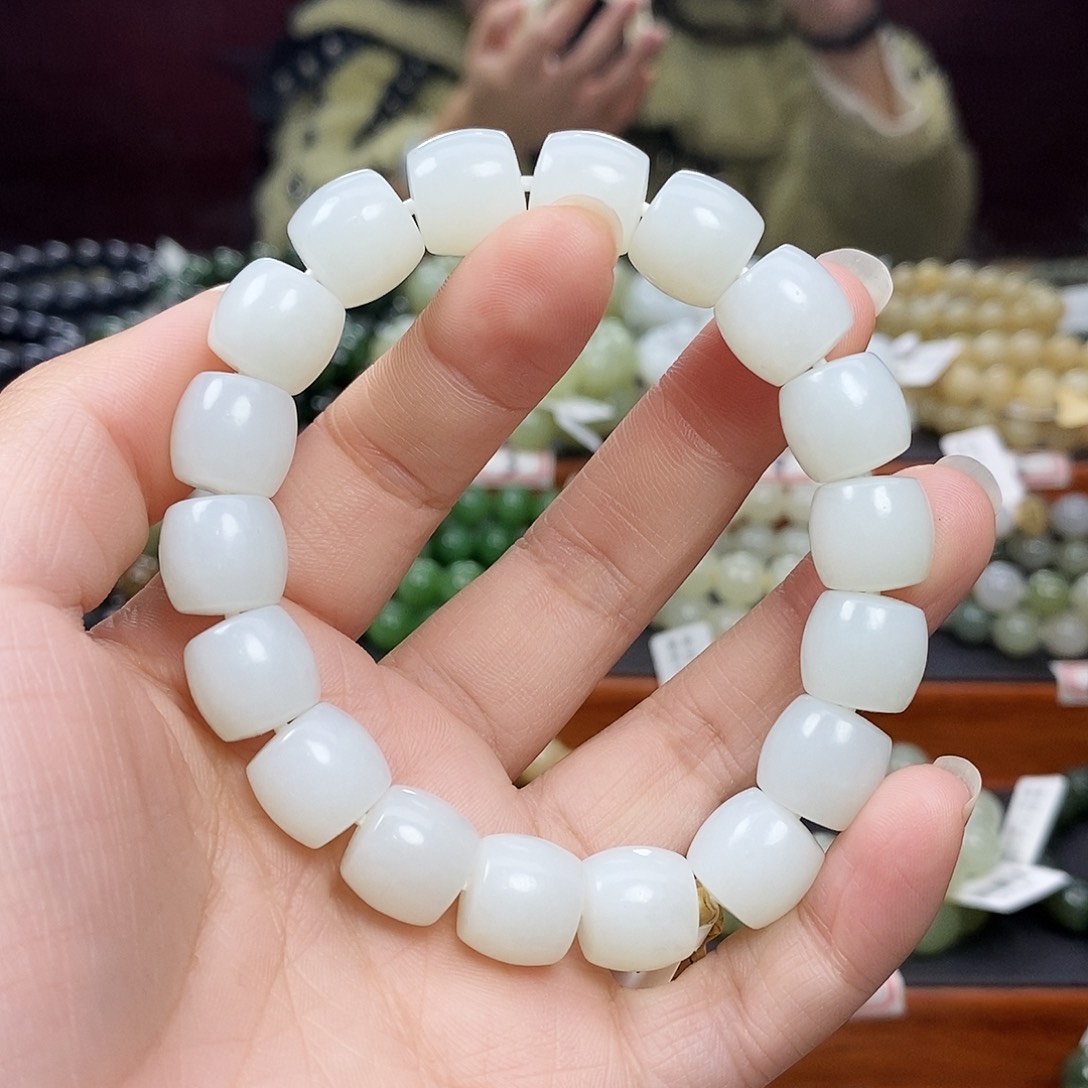 和田玉手链未镶嵌