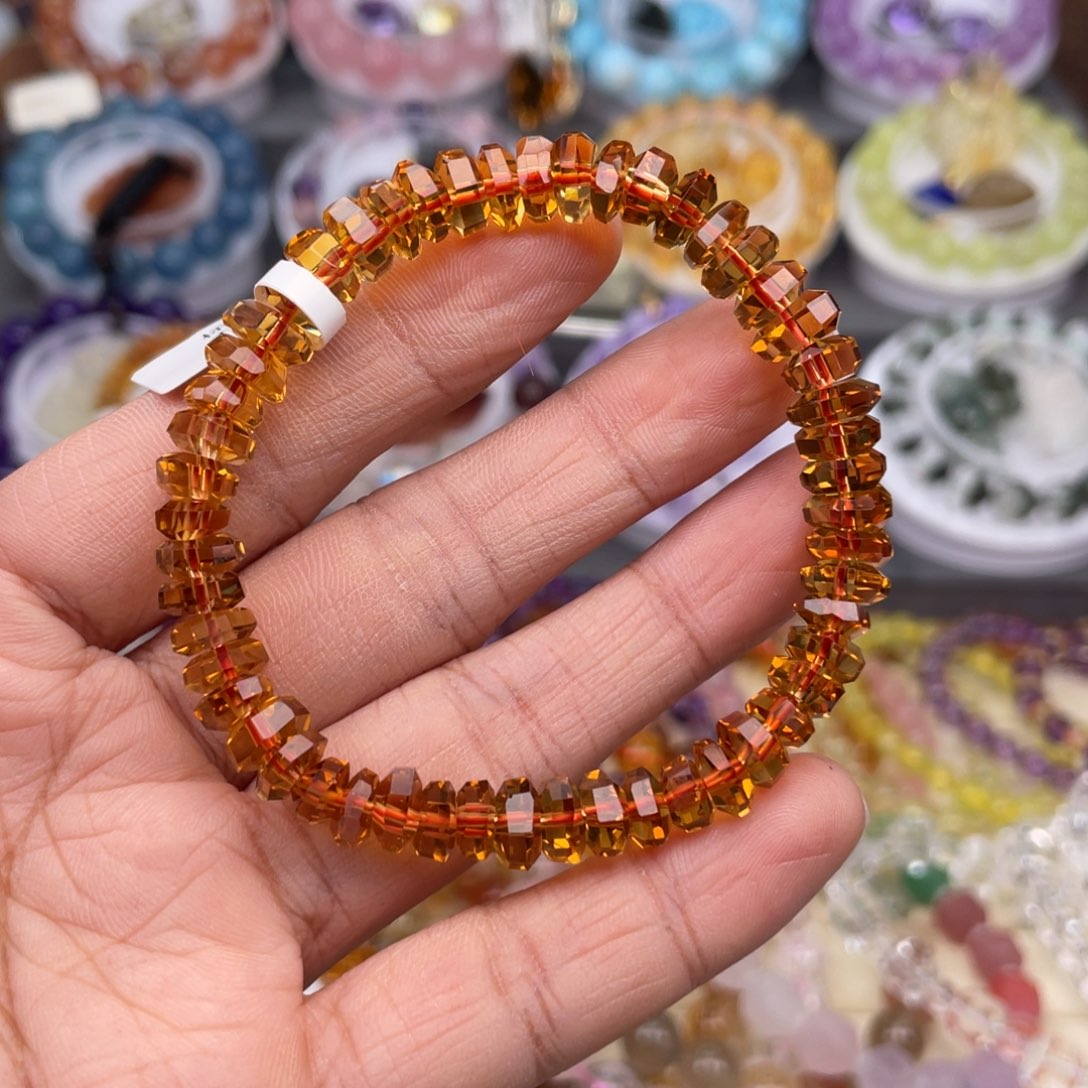 水晶手串未镶嵌沐****贝黄水晶