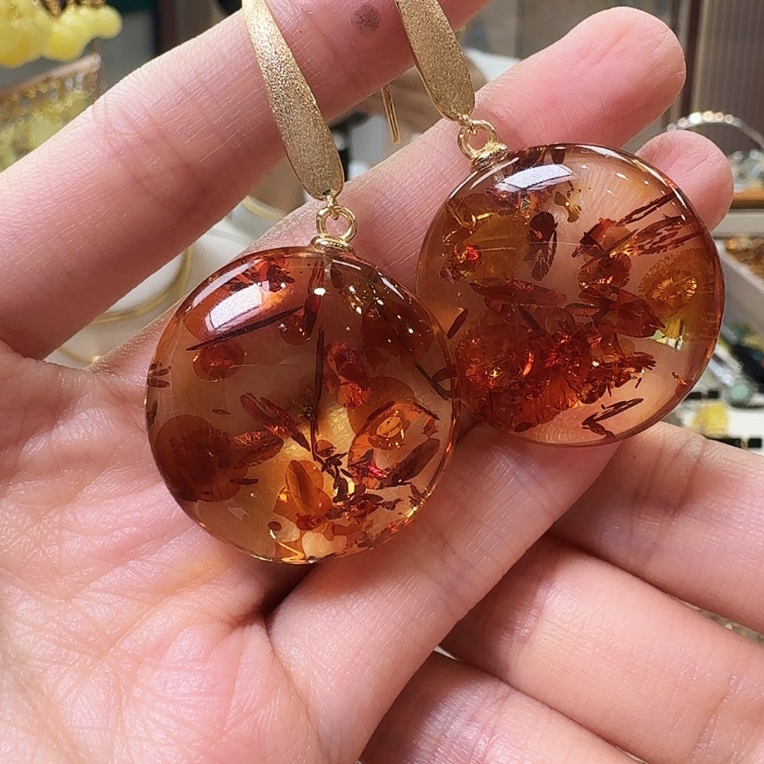 琥珀未镶嵌颈饰耳坠