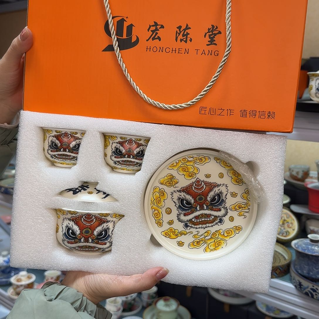 我们都在努力着改变着我们