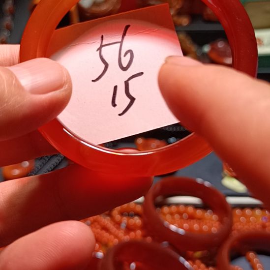 玛瑙/玉髓手镯未镶嵌