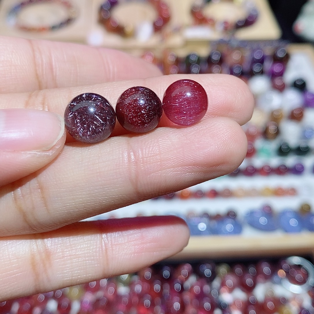 9***º水晶未镶嵌珠宝半成品超七单珠打孔不退