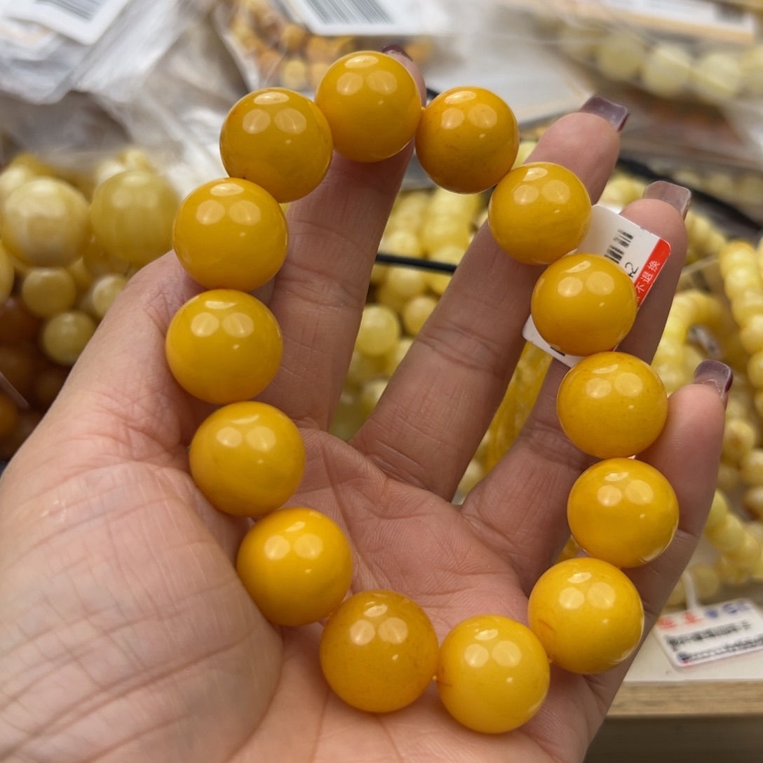 琥珀珠宝奇石未镶嵌