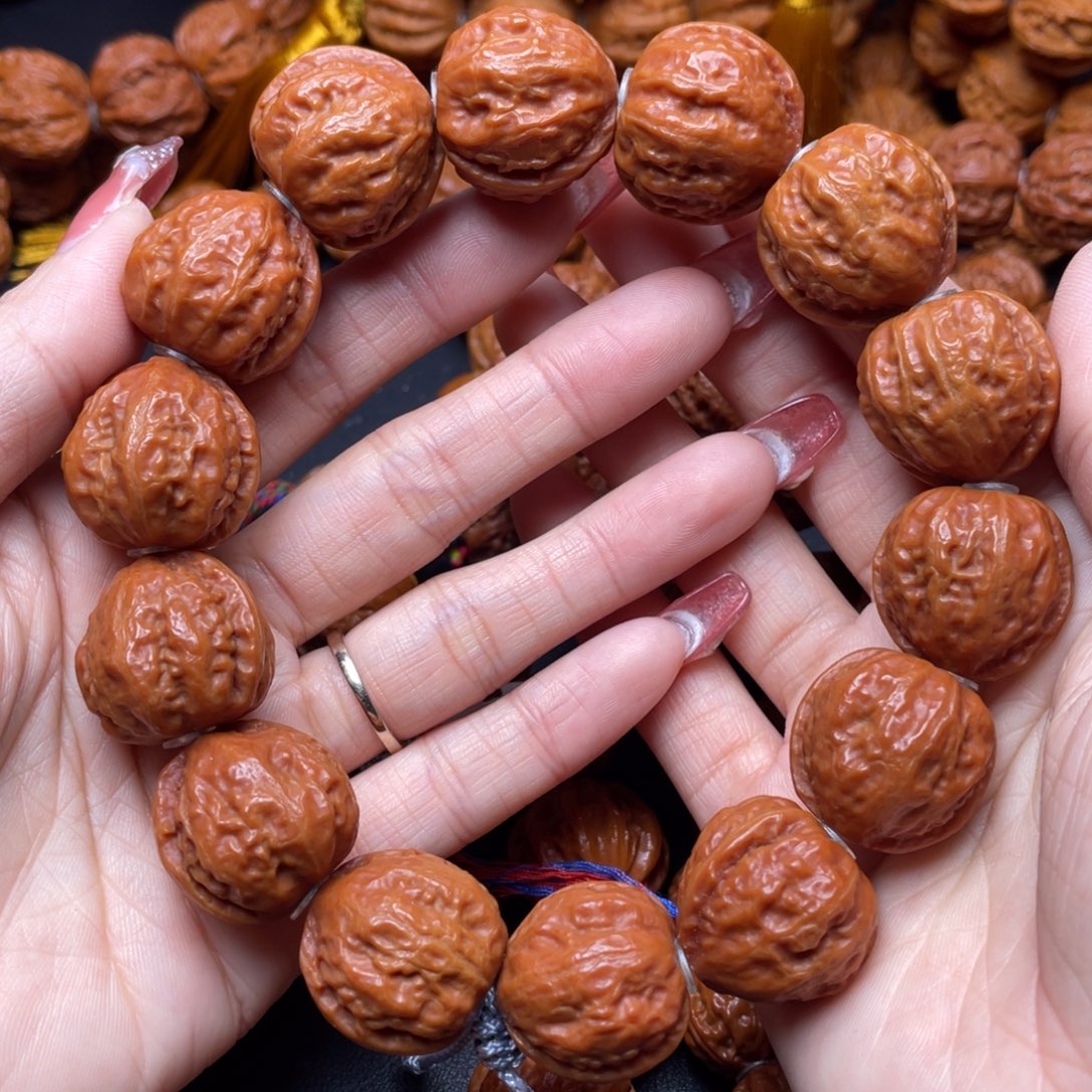 文玩核桃手串桃心一根筋