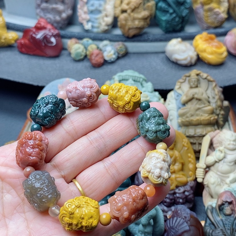 【闪购商品】定制石英质玉吊坠未镶嵌