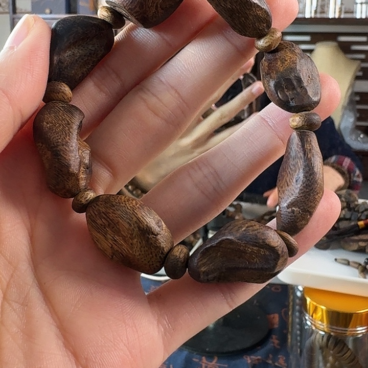 沉香手串随行树钉多样性发一