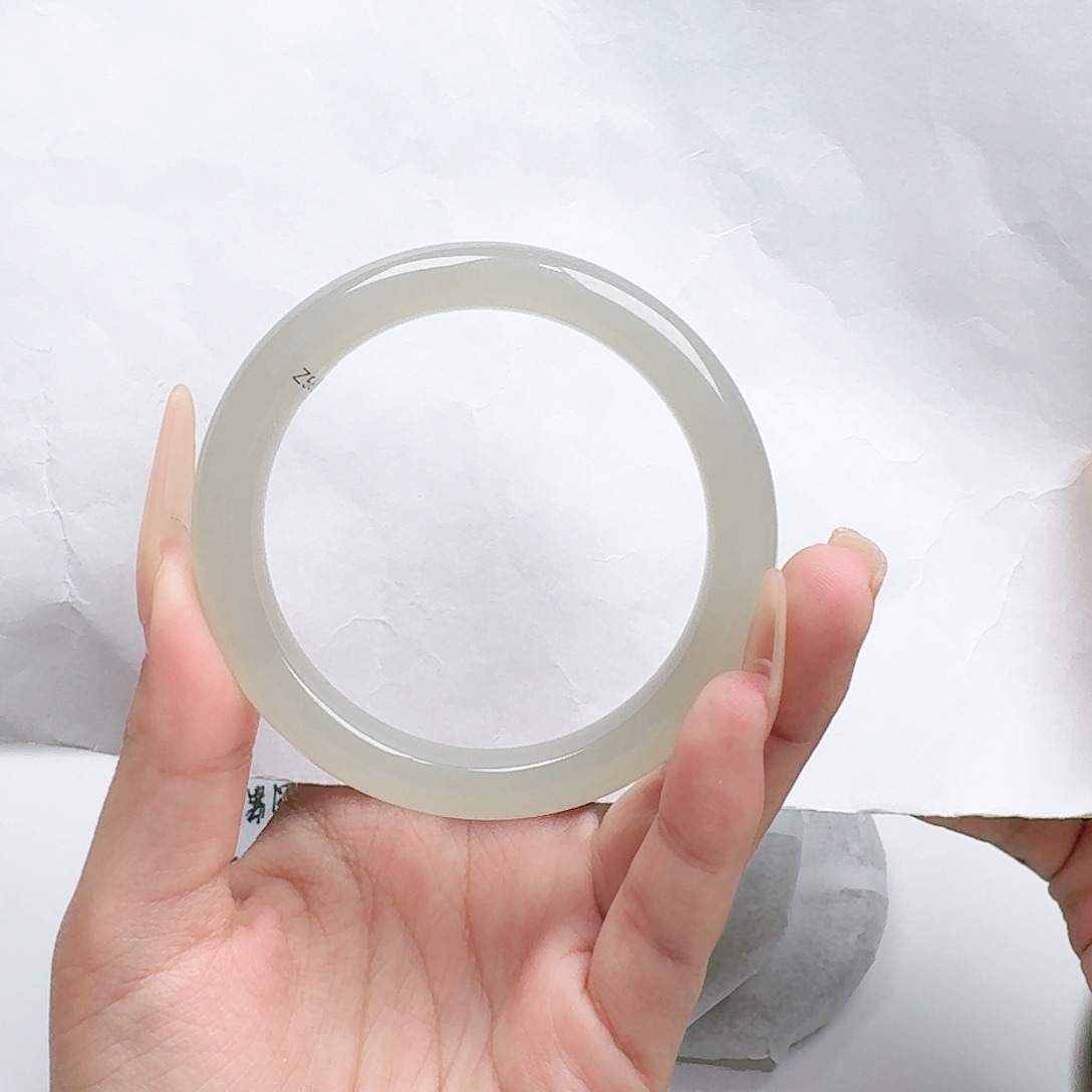 和田玉手镯YY55.6未镶嵌