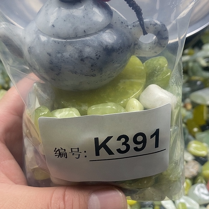 岫玉鱼缸石未镶嵌