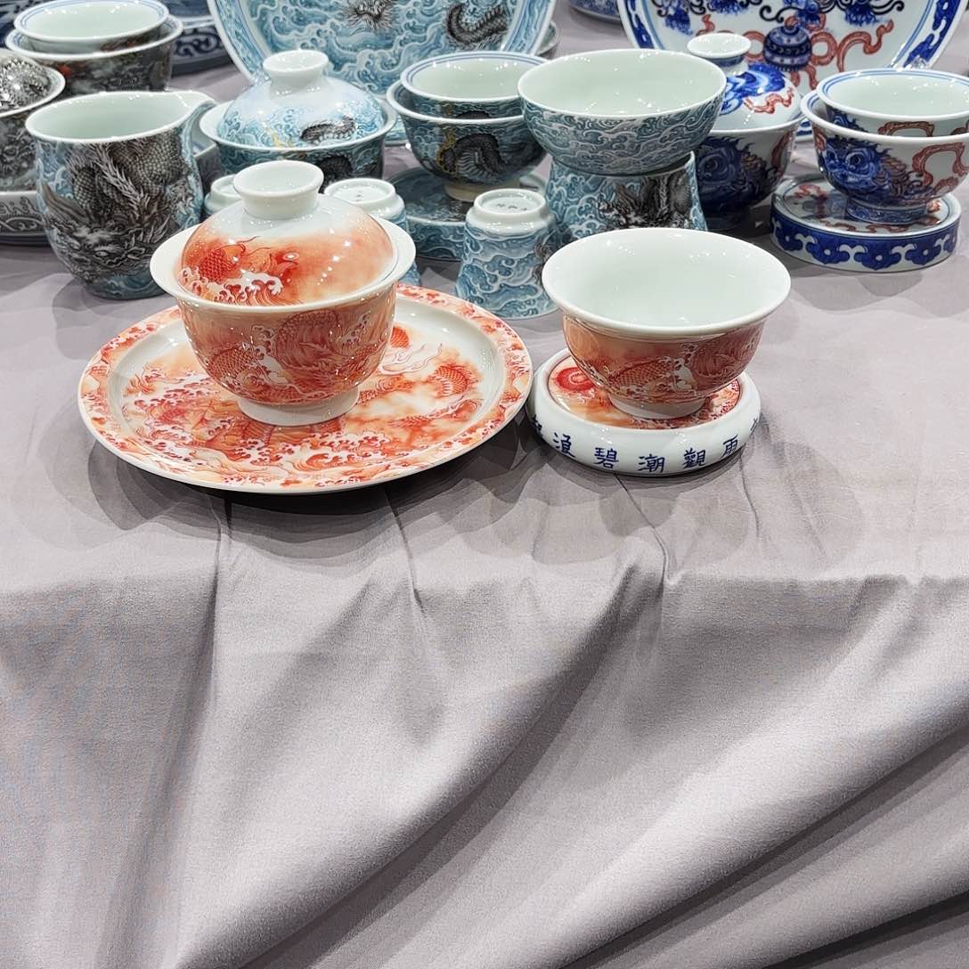 瓷片景德镇美术出版社