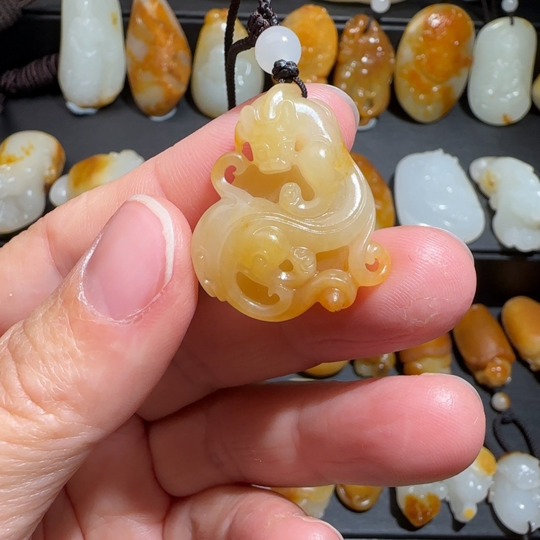 和田玉吊坠(不含链)未镶嵌