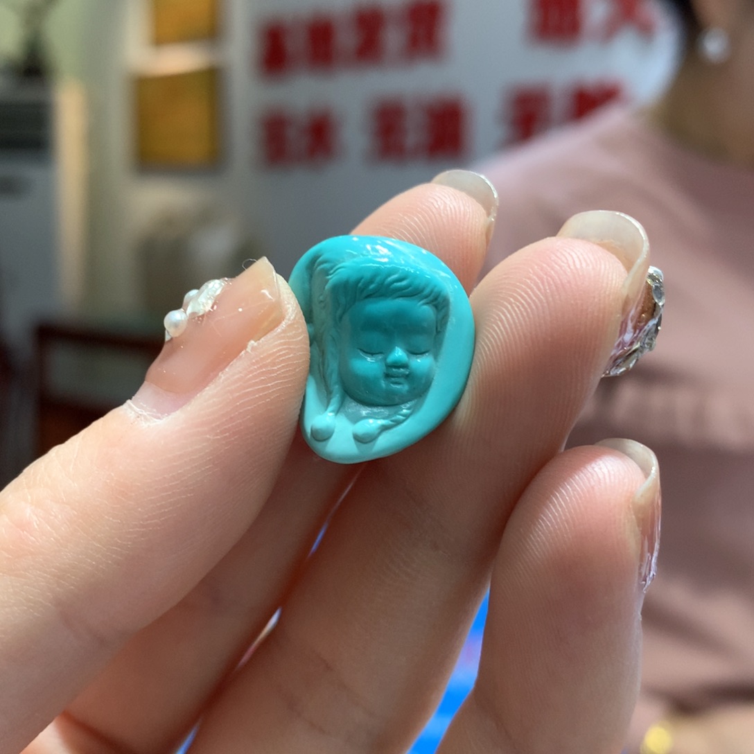 绿松石配饰未镶嵌