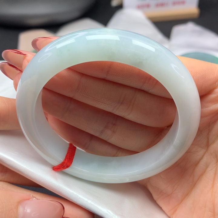 翡翠手镯未镶嵌56正圈