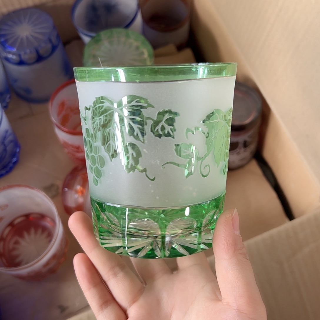 水晶玻璃高脚款微瑕一个