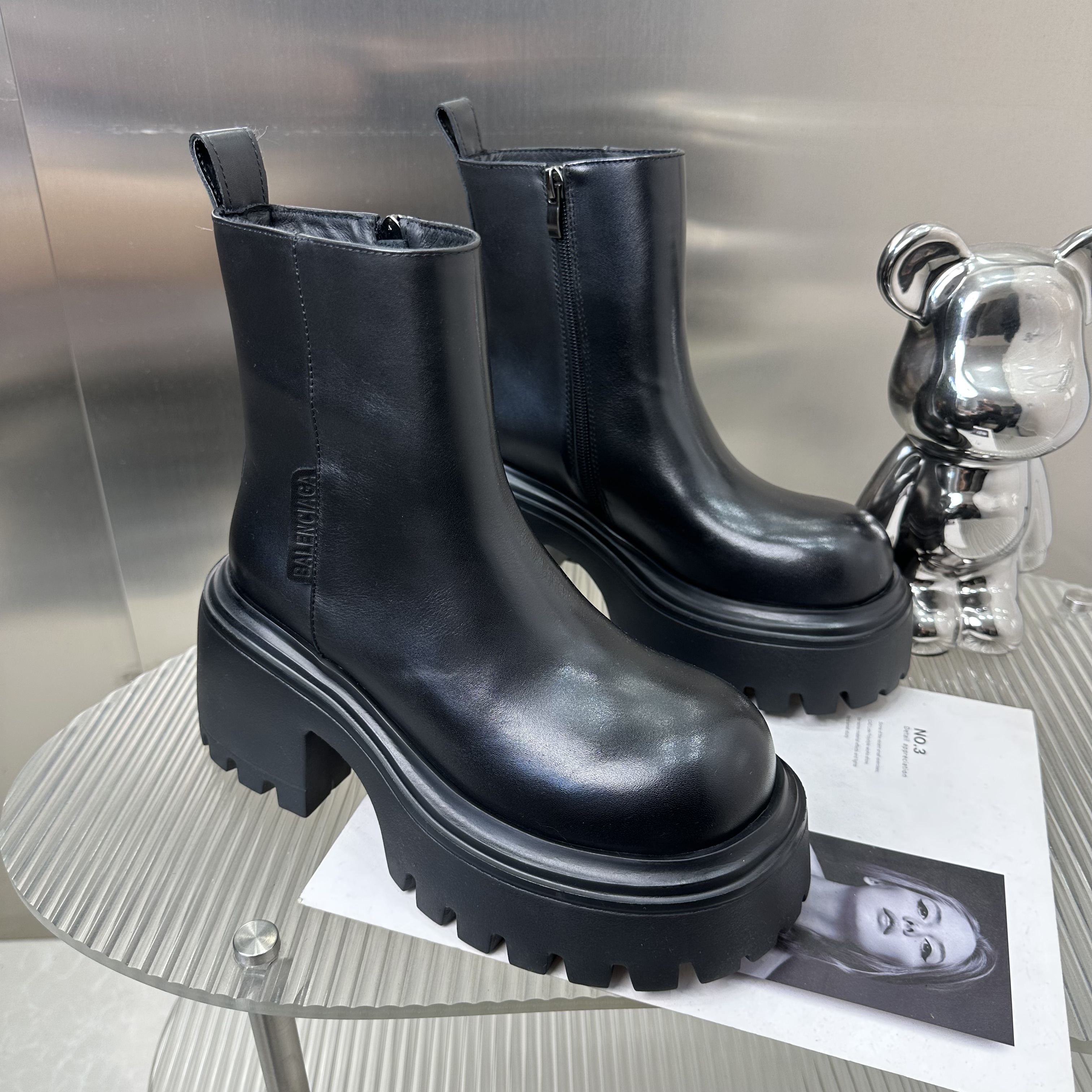 厚底切尔西靴小个子休闲女2025秋冬新款爆款真皮加绒增高中筒短靴