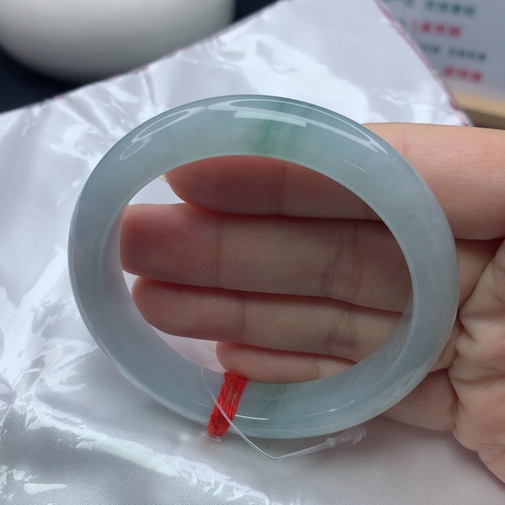 翡翠手镯未镶嵌57575858