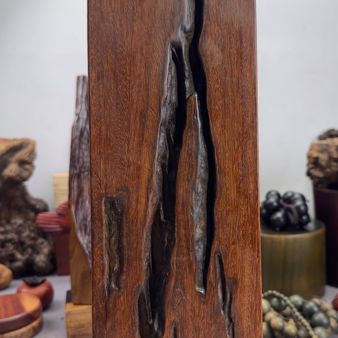 大果紫檀（缅甸花梨）艳*